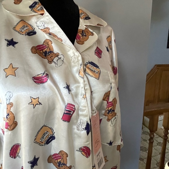 NWT Leona Cartoon Nightgown (M) - Picture 7 of 11